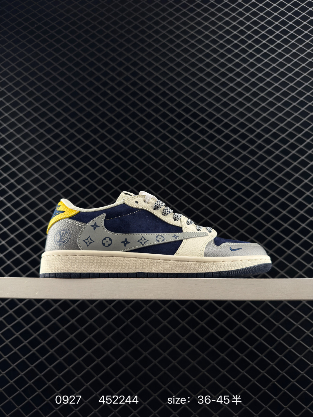 Travis Scott x Air Jordan 1 Low